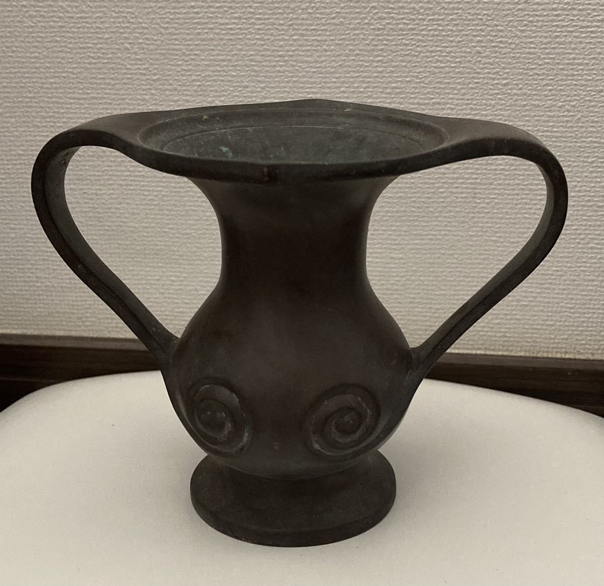ヤフオク! -青銅器 花瓶(住まい、インテリア)の中古品・新品・未使用品一覧