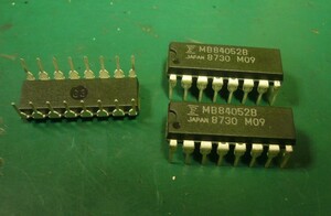 CMOSロジックＩＣ　ＭＢ８４０５２Ｂ　富士通　３個セット