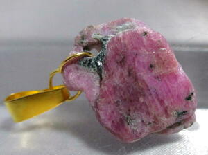 *23Ct*非加熱*タンザニア産*天然Pinkルビー原石 *ペンダント