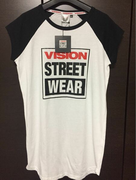 新品VISION STREET WEAR ロングTシャツ