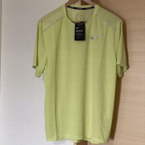 新品 NIKE Tシャツ XLサイズ CU0327 ナイキ ランニング トレーニング DRI-FIT Breathe 半袖シャツ 送料無料 送料込 速乾 ドライフィット 黄
