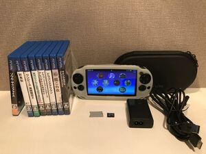 【FW3.70】PS Vita PCH-1100/黒　ソフト8本と8GBメモカ付き①