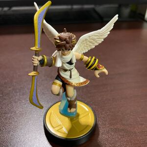 amiibo 大乱闘スマッシュブラザーズ ピット