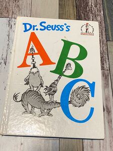 ドクタースース 絵本 英語 児童書 ABC