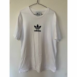 adidas Tシャツ　限定値下げ