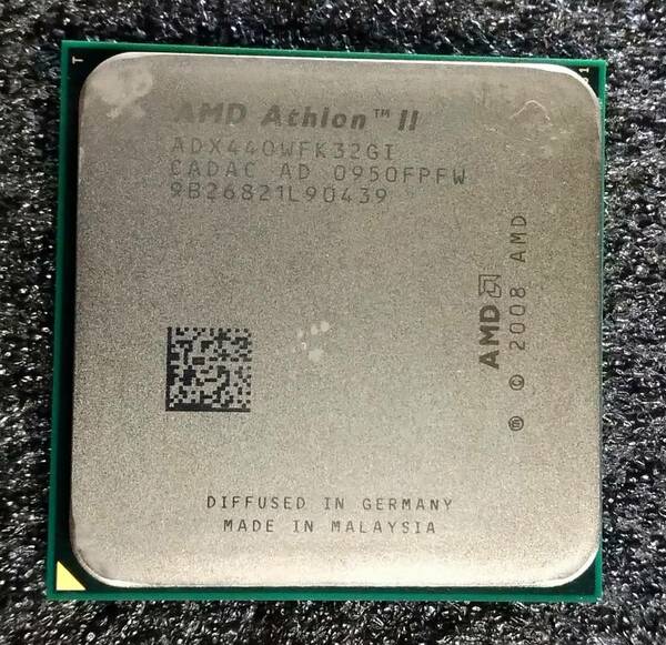 【中古】Athlon II X3 Triple-Core 440 SocketAM3