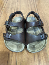 ★【BIRKENSTOCK：ビルケンシュトック】キッズ ドイツ製 レザーストラップサンダル 男女兼用 size15/茶_画像2