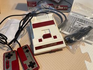 任天堂 ファミリーコンピュータ ニンテンドークラシックミニファミリーコンピュータ