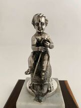 Cupid sitting astride a snail's shell,1920s silvered bronze FRANCE.カタツムリに乗った天使　非常に珍しいマスコットです。_画像8