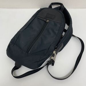 中古 美品 コーチ F70692 ワンショルダーバッグ ナイロン・レザー 送料込み