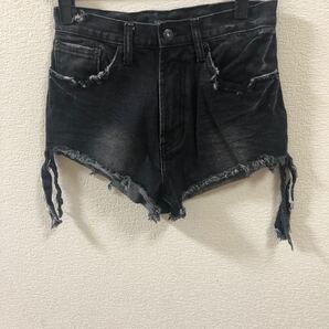ショートパンツ デニム ダメージ