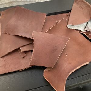 色々ミックス牛革ハギレセット栃木レザー入り