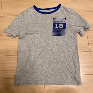 キャップキッズ　GAP Tシャツ 140cm