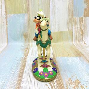 レア★グーフィー Goofy 馬車 メリーゴーランド 乗馬 陶器製 フィギュア★インテリア 置物 ディズニーシー TDS Disneyの画像7