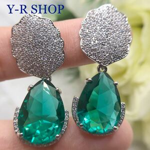  large grain emerald . white topaz. gorgeous earrings * lady's Gold accessory color stone Cubic Zirconia new goods cz cz