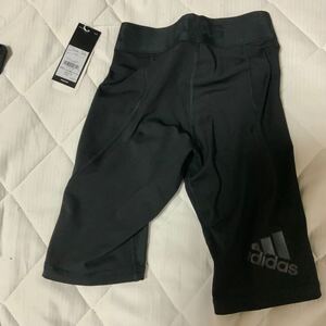アディダス メンズ フィットネス スパッツ ALPHASKIN TEAM ショートタイツ (EBR69) adidas