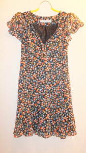 ★ZARA BASICS★Ladies Dress SizeS 26 ザラレディースワンピース　サイズS　　USED IN JAPAN　花柄