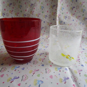 A 「琉球ガラス 泡ロックグラス&手作り赤色のフリーグラス~2個まとめて」~箱なし