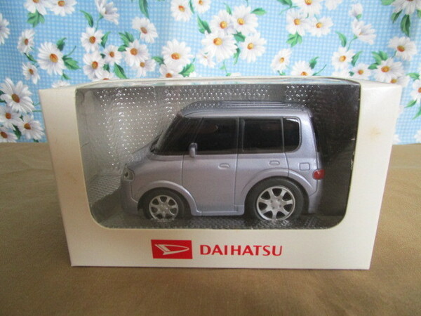 A　ＤＡＩＨＡＴＳＵ「ダイハツ★Ｔａｎｔｏ　初代タント　プルバックカー～ラベンダーメタリックオパール」～箱付き　外箱にシミあり