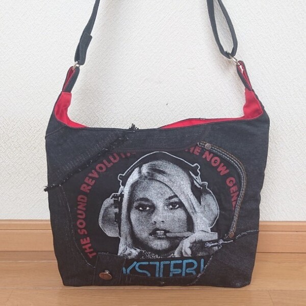 デニムリメイクバック*ハンドメイド*ショルダーバック
