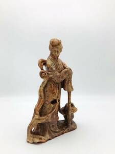 （R3-0323）天然石　彫刻　女人像　天女像　中国　パワーストーン　オリエンタル