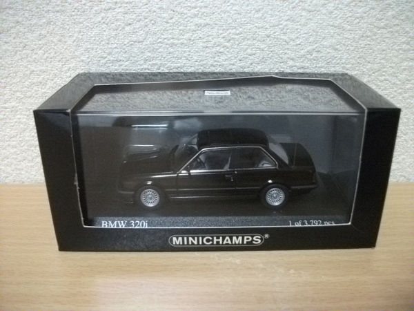 ◇【発送は土日のみ】1/43　ミニチャンプス　BMW　320i　1989　black◇