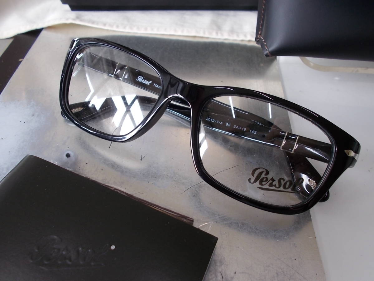 PERSOL メガネの値段と価格推移は?|4件の売買データからPERSOL