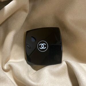 シャネル アイシャドウ レキャトルオンブル シャネル