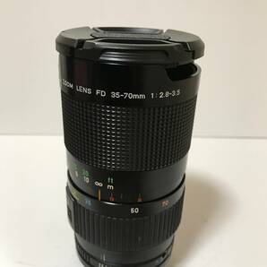 高級レンズ  外観美品  CANON ZOOM FD 35ー70mm f2・8－3・5 マクロの画像1