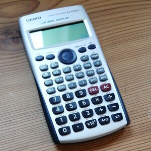 fx-570es 関数電卓 CASIO 本体のみ