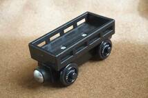 きかんしゃトーマス 木製レールシリーズ CARGO CAR カーゴカー 黒_画像1