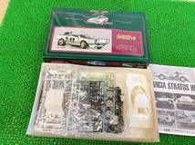 フジミ模型 1/20 ワールドラリーカーシリーズ NO.3 ランチア ストラトス HF サファリラリー仕様車 絶版品 欠品なし_画像2