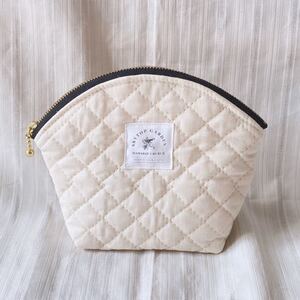 Quilting shell pouch キルティング シェルポーチ 生成り ハンドメイド コスメポーチ ミニポーチ