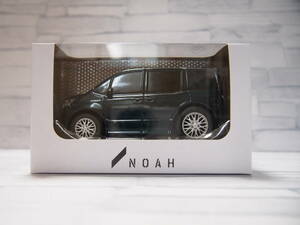 ミニカー トヨタ　3代目ノア　NOAH　後期　プルバックカー　ブラッキッシュアゲハガラスフレーク　非売品