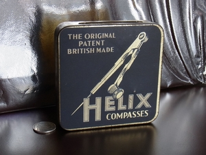 レア☆イギリスアンティーク★BRITISH MADE ”HELIX COMPASSES” 古いコンパスのTIN缶