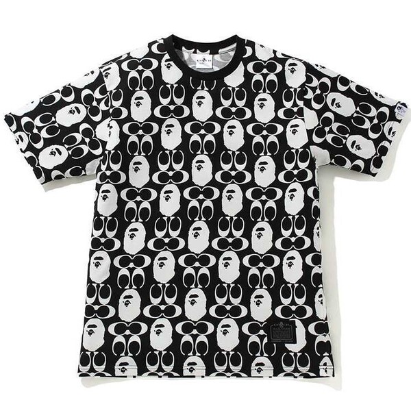 【BAPE(R)×COACH★C4882】エイプ×コーチ 新作コラボアイテム♪数量限定♪ グラフィック半袖Tシャツ 新品