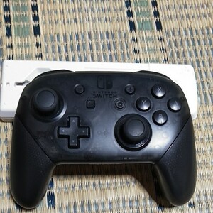 Nintendo Switch Proコントローラー 純正品