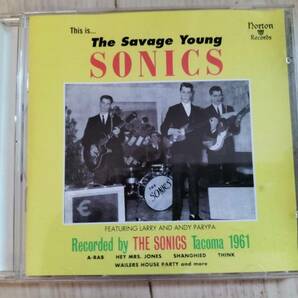 最強ガレージ パンクバンド　Sonics　The Savage young 　輸入盤CD