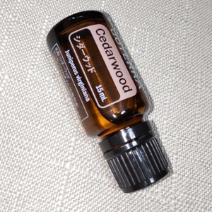 ドテラ シダーウッド 15mL