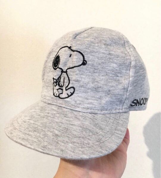 スヌーピー キャップ　ベビー　帽子　H&M SNOOPY 