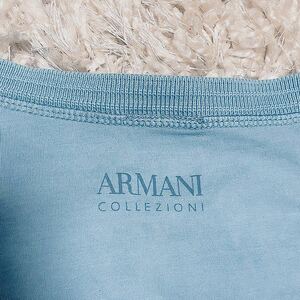 即決★アルマーニ コレッツォーニ ARMANI COLLEZIONI 半袖Tシャツ Vネック ストレッチ 滑らかな生地 日焼け色褪せ有り ライトブルー系 水色