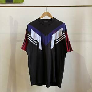 古着 半袖Tシャツ プリントT 90s 90年代 adidas Tシャツ アディダス USA古 デザインTee 半袖 ブラックM　B187