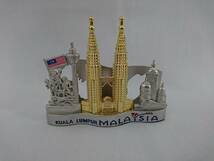 マレーシア お土産 鈴 紙スタンド ナプキンスタンド ツインタワー MALAYSIA　金色_画像3