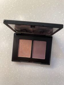 ナーズ NARS アイシャドウ