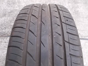 ２３５／５５Ｒ１７　ファルケン　ＺＩＥＸ　ＺＥ９１４　１本　2108