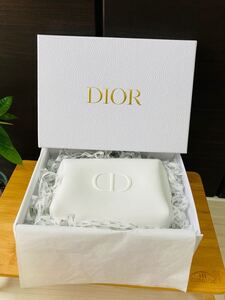新品 未使用 ディオール Dior ポーチ ホワイト ロゴ ノベルティ 非売品 ディオール ノベルティー