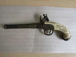 LIEGE XVIIIeS Europe. imitation gun old style gun equipment ornament made of metal gun present condition sale 