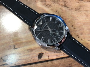 BK081 程度良好 EMPORIO ARMANI エンポリオアルマーニ スモセコ シルバー×ブラック AR-1703 ステッチラバーベルト クオーツ メンズ 腕時計