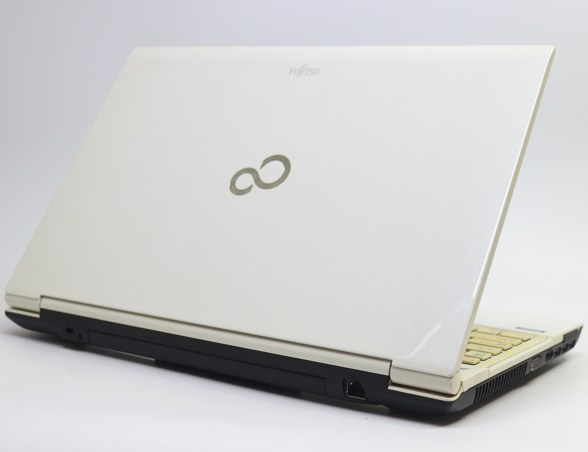 富士通LIFEBOOK AH45/K/第3世代Core i5-3210M/8GBメモリ/HDD1TB/Blu