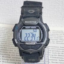★Freestyle デジタル 多機能 メンズ 腕時計★ フリースタイル アラーム クロノ タイマー ブラック 稼動品 F5463_画像1